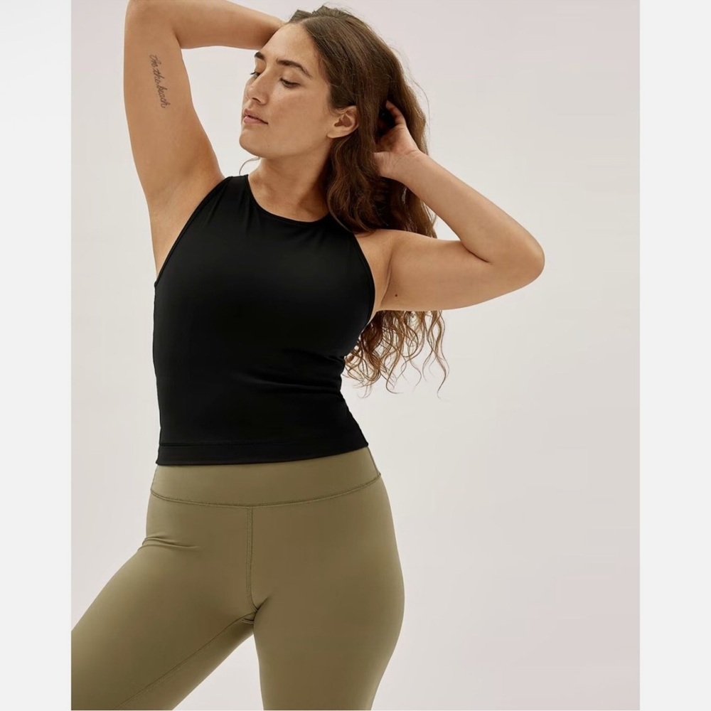 Everlane Black Cropped Exercise
